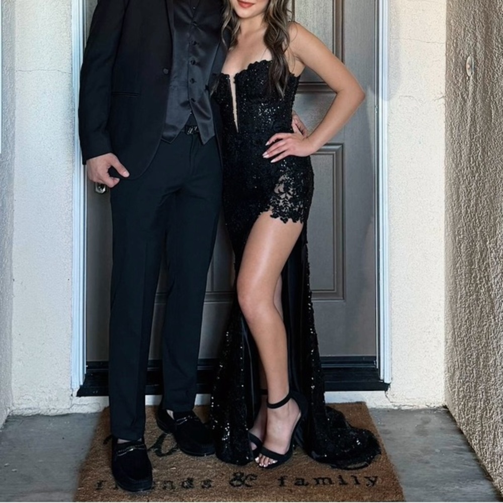 Sherri Hill Black Sequin Dress